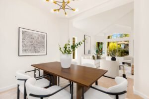 Read more about the article Sell Then Buy vs Buy Then Sell: Which Strategy Wins for Relocating Sellers in Snohomish County?